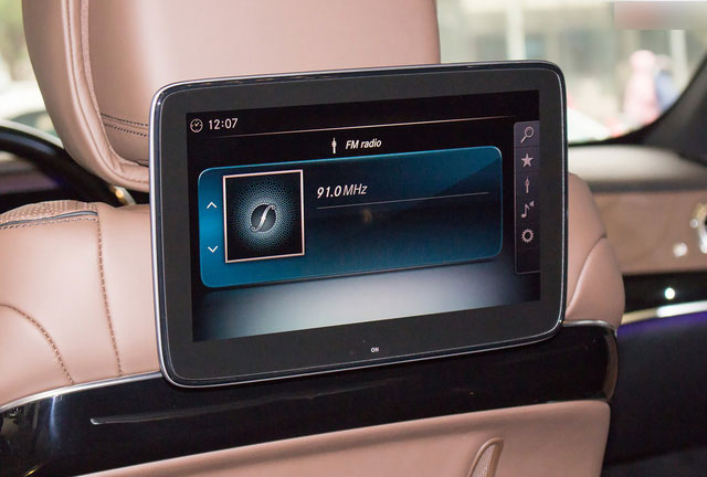 Cận cảnh Mercedes-Maybach S450 2018 - Sedan siêu sang giá 7,219 tỷ đồng